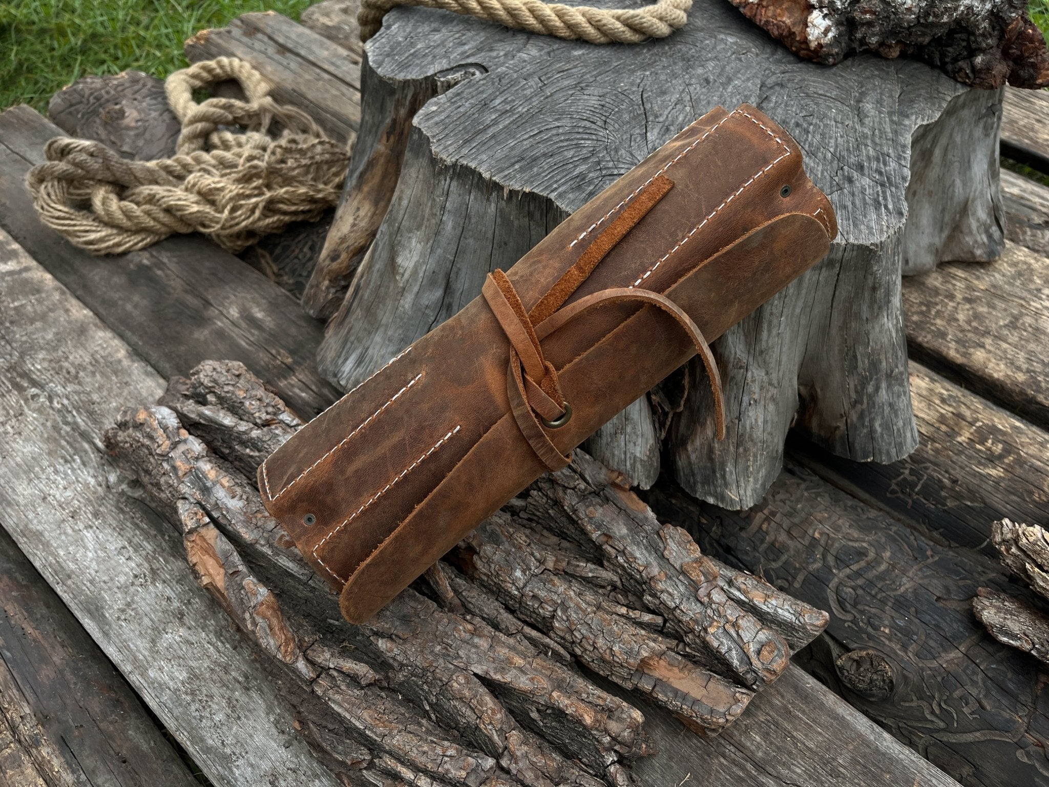 10 Pocket Leather Tool Roll - Randy's LLC