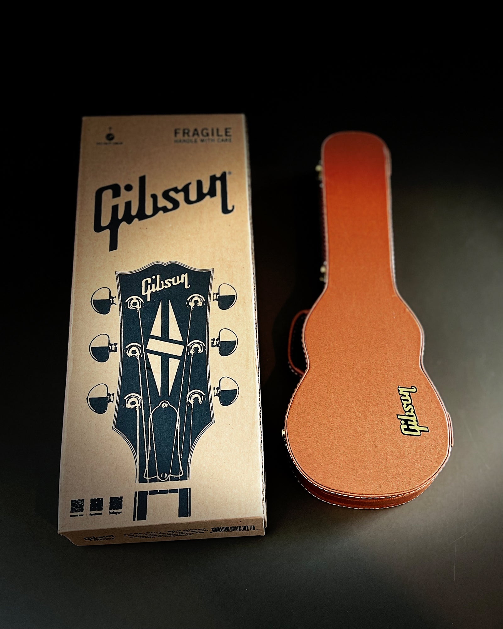 Miniature Gibson Les Paul Original Hardshell Case Brown - 1:4 Scale - Randy's LLC