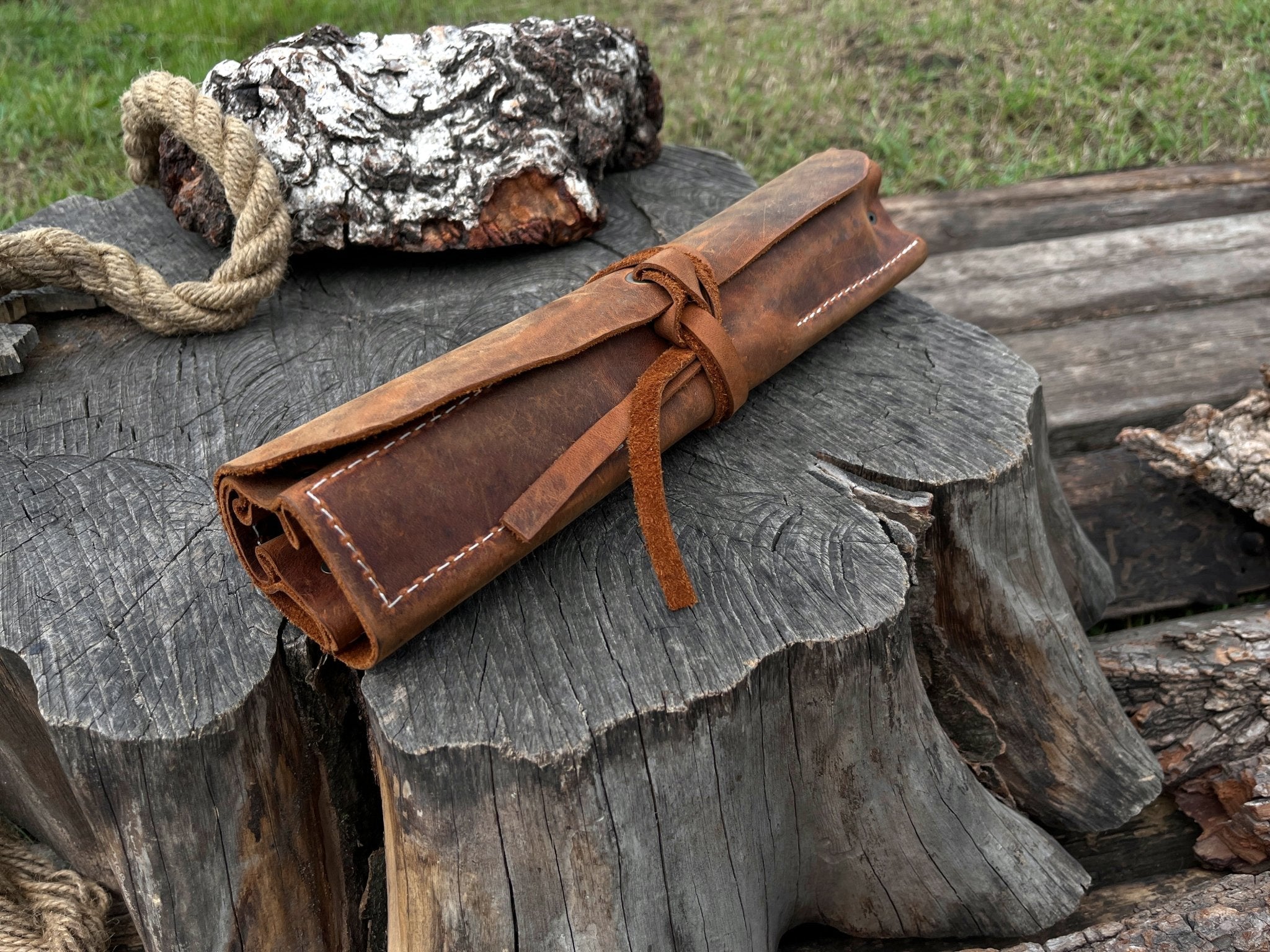 4 Pocket Leather Tool Roll - Randy's LLC