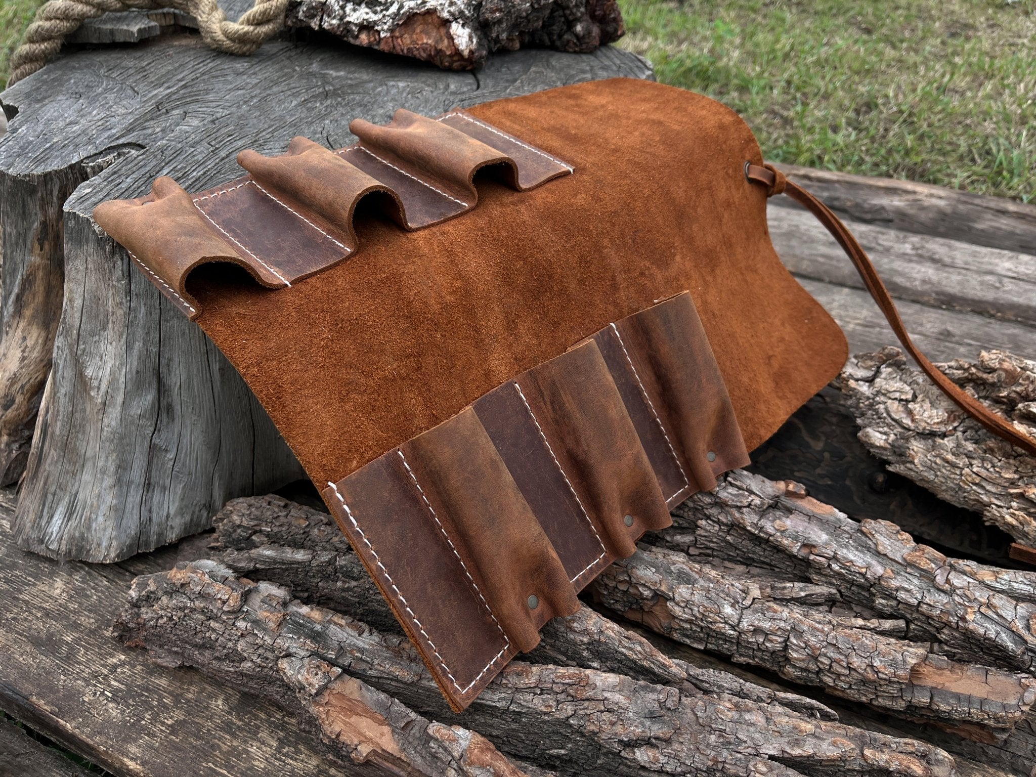 6 Pocket Leather Tool Roll - Randy's LLC
