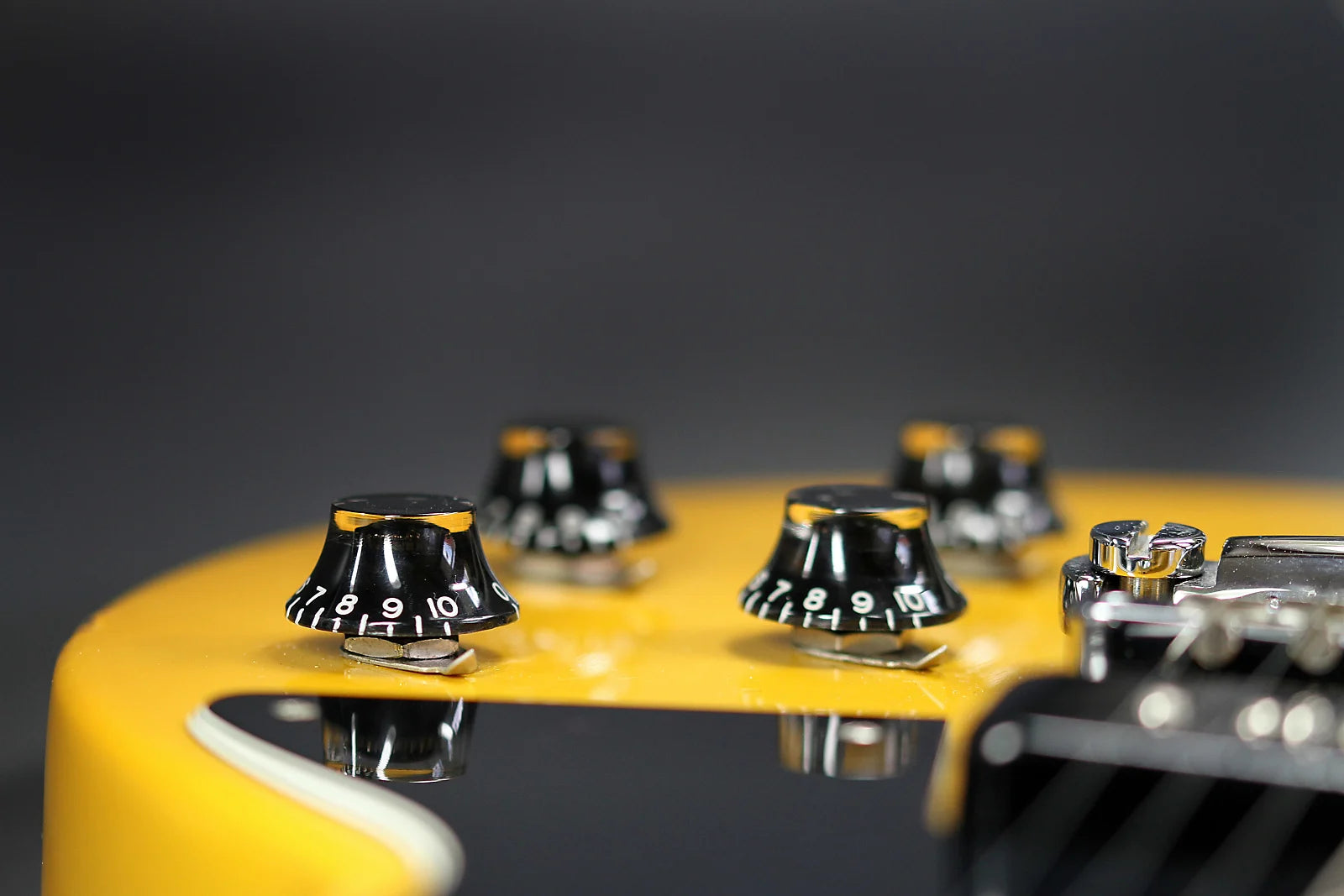 Norlin® Guitar Parts on Gibson® Les Paul® Special