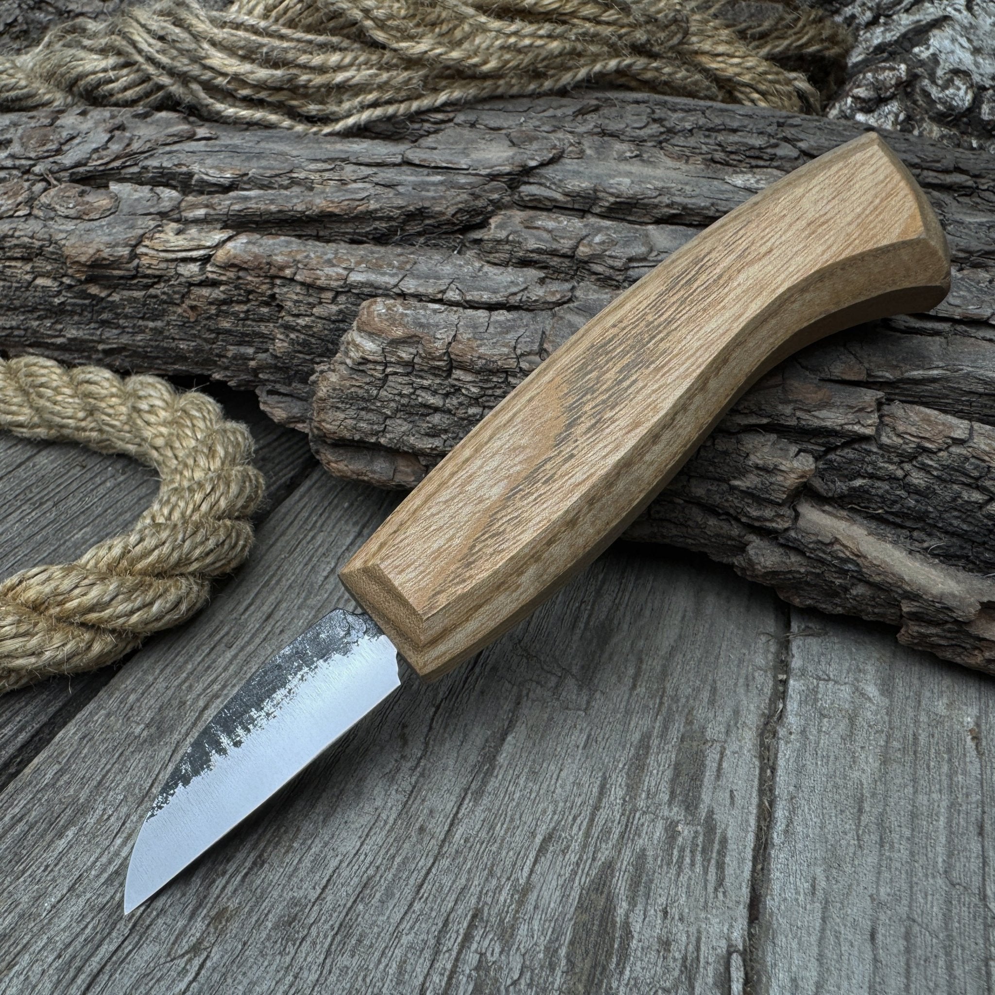 Detail Wood Carving Knife with Leather Sheath, Blade 5 cm (1.97 inches) - Randy's LLC