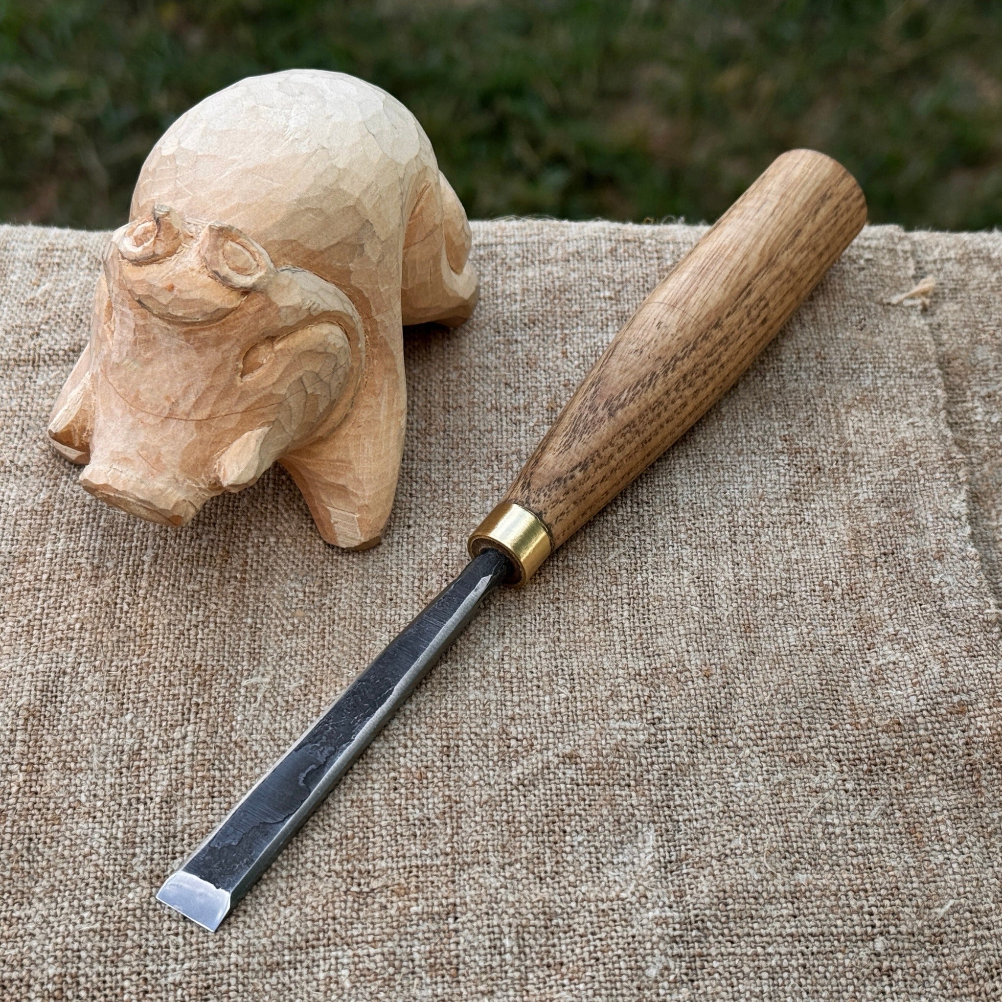 Fine Detail Carving Chisel – 10 mm (0.39 inches) Blade - Randy's LLC