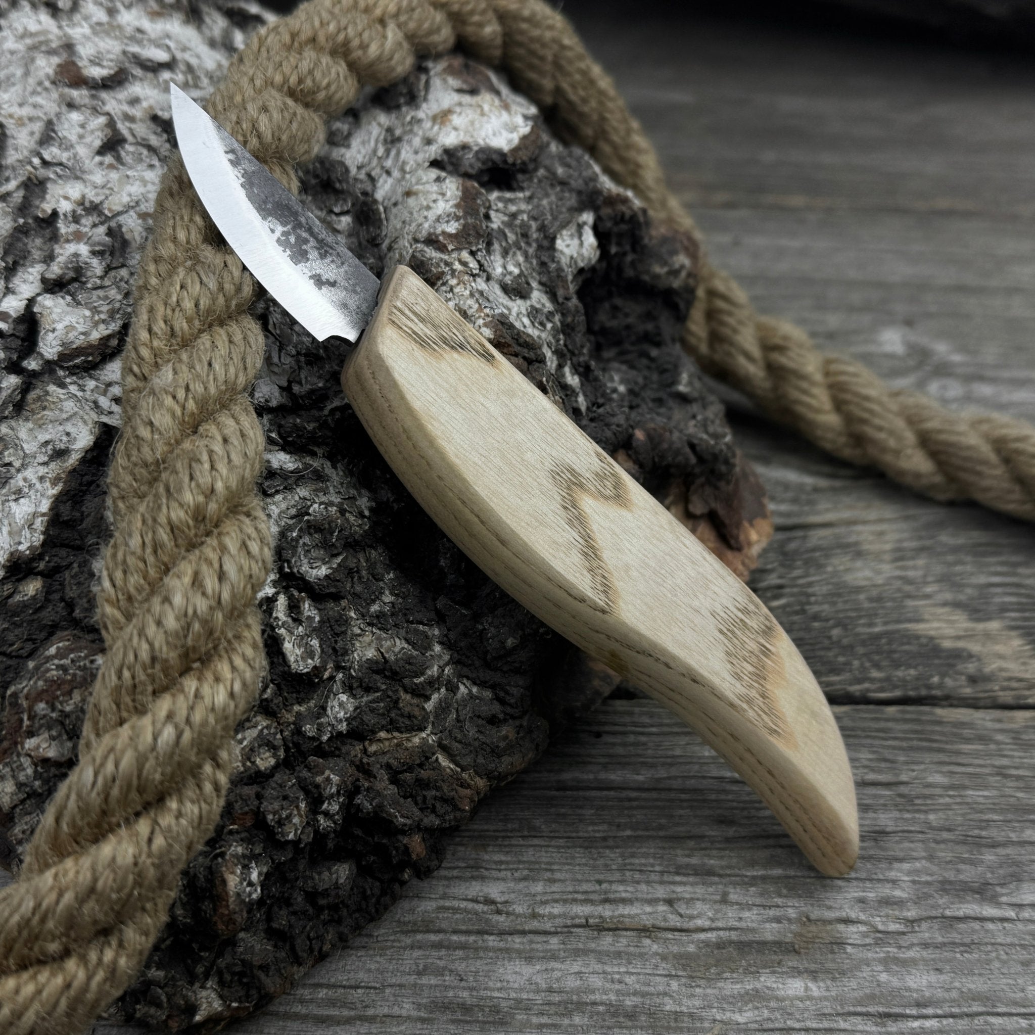 Hand-Forged Carving Knife, 4.5 cm (1.77 inches) - Randy's LLC