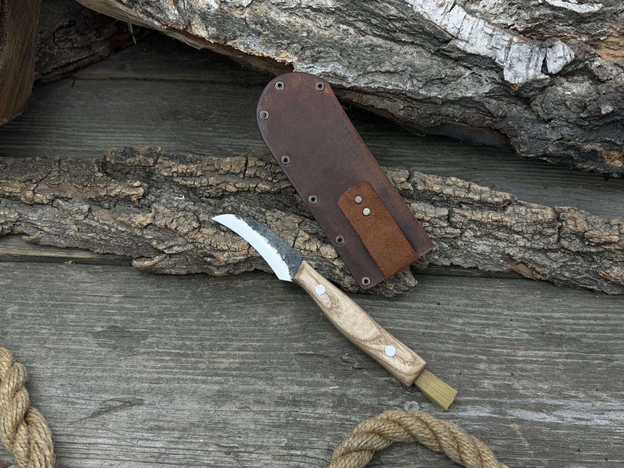 Hand-Forged Knife for Mushroom Foraging, 8 cm (3.15 inches) - Randy's LLC