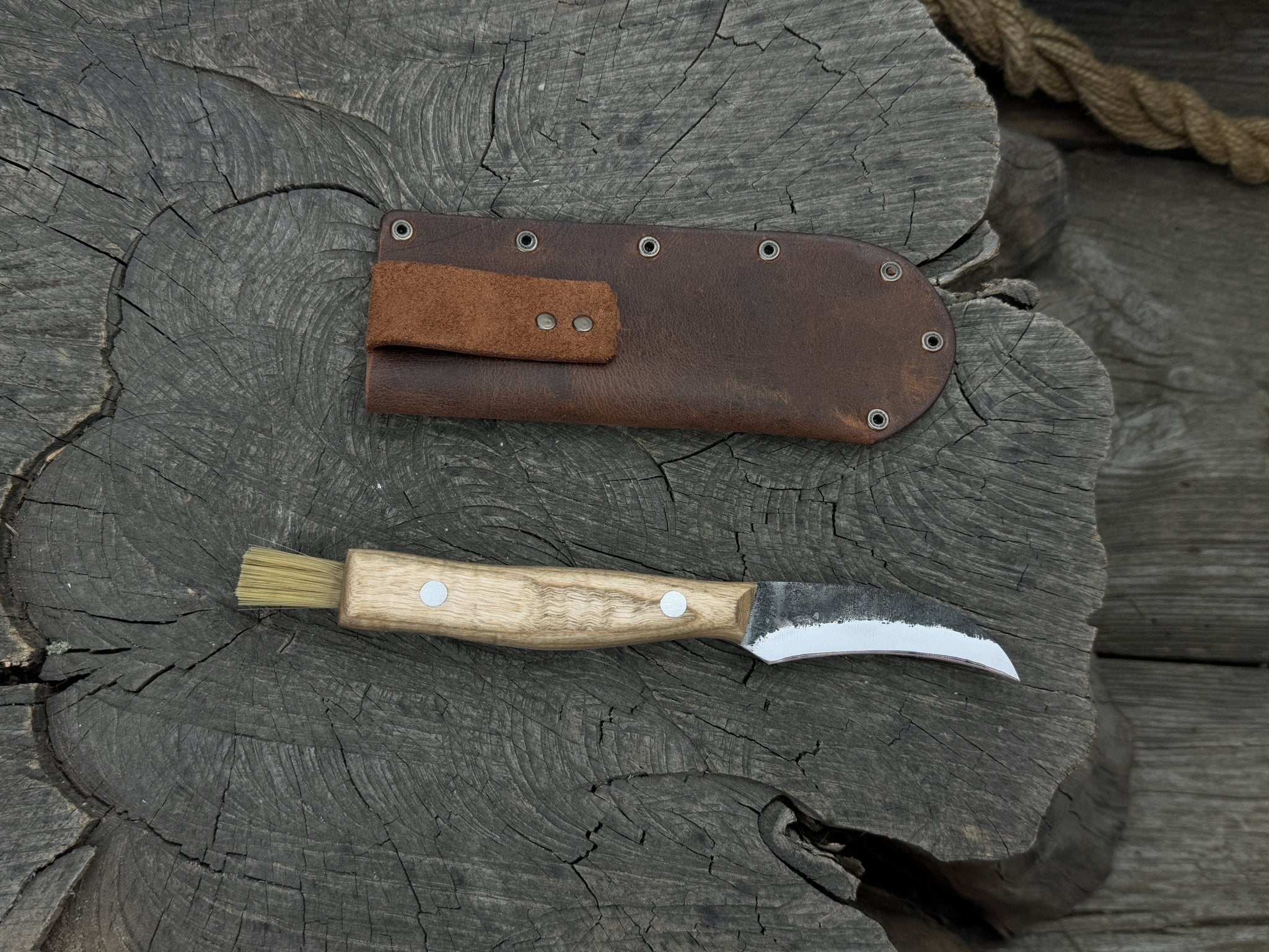 Hand-Forged Knife for Mushroom Foraging, 8 cm (3.15 inches) - Randy's LLC