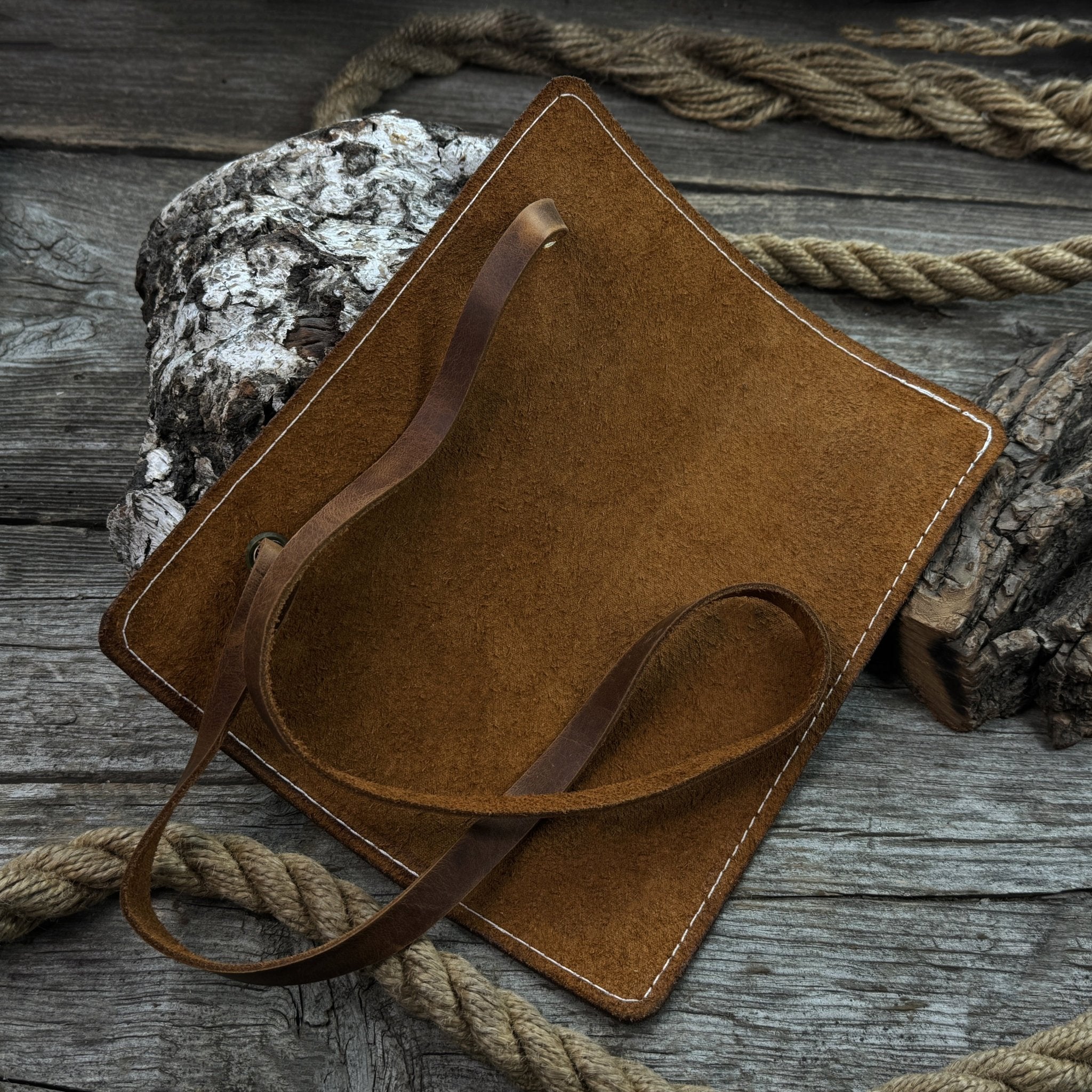 Leather Breast Plate with Belt - Randy's LLC