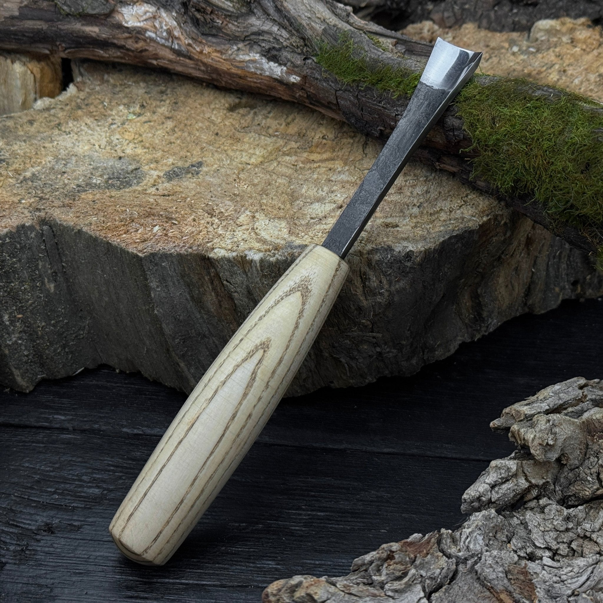 Small Fishtail Chisel – 15 mm / 20 mm (0.59 / 0.79 inches) - Randy's LLC