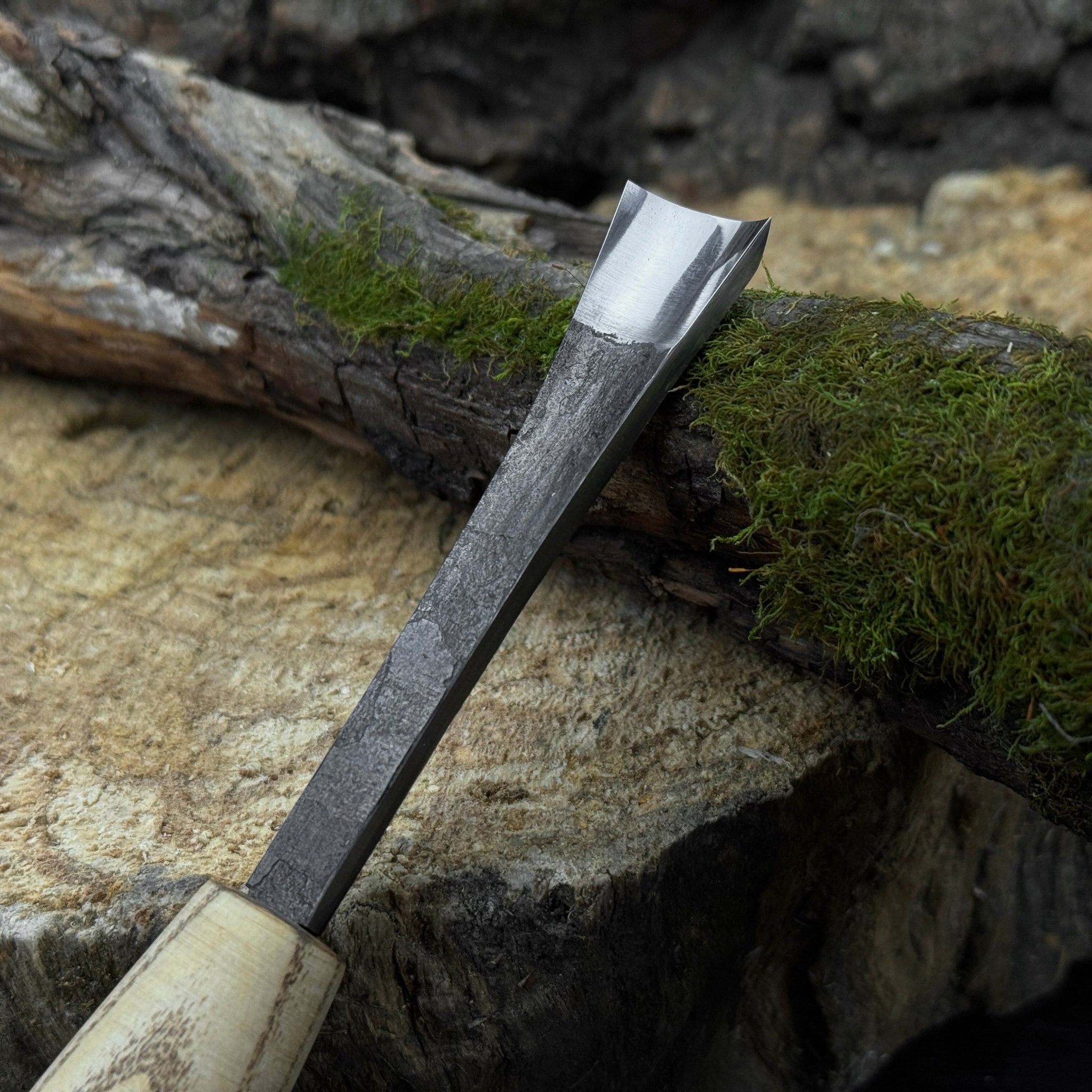 Small Fishtail Chisel – 15 mm / 20 mm (0.59 / 0.79 inches) - Randy's LLC